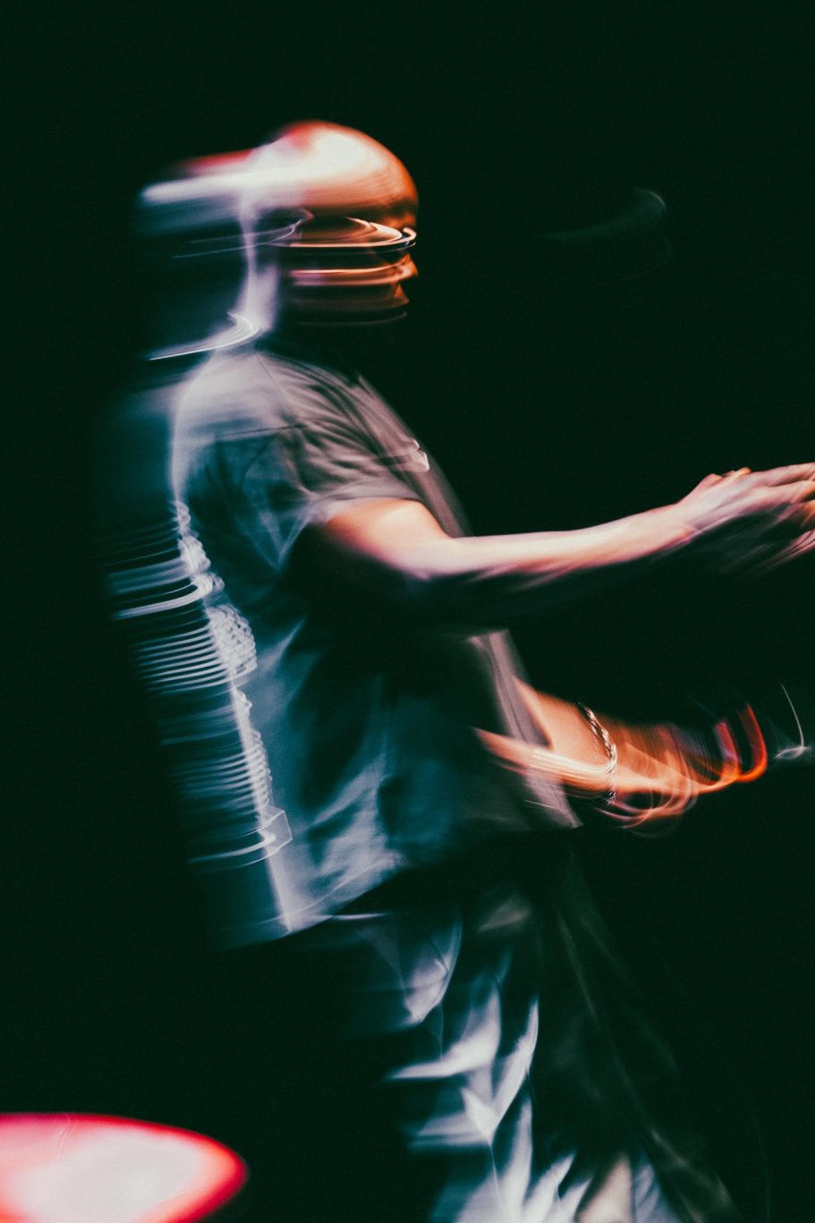 Jandino Asporaat Comedian Visuals by Nicoline | Omdat je Lult 